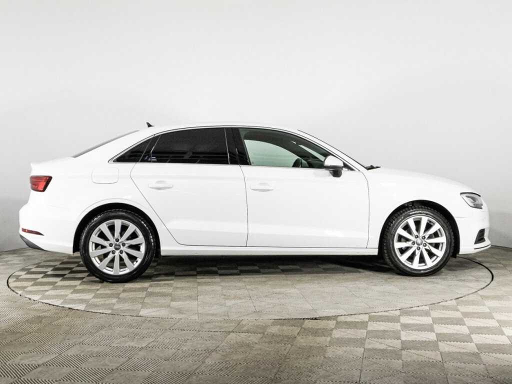 Купить Audi A3, 2019, 129 762 км, фото №4