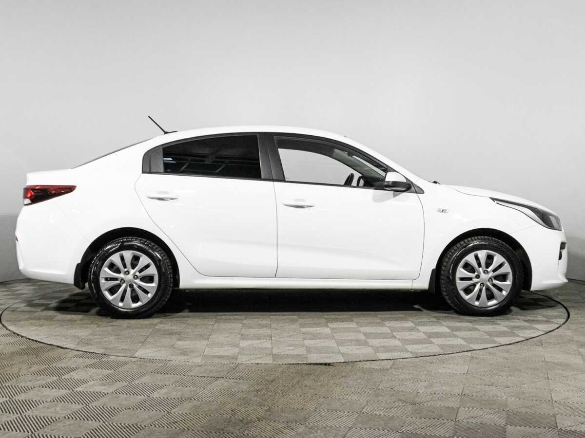 Купить Kia Rio, 2017, 83 524 км, фото №4