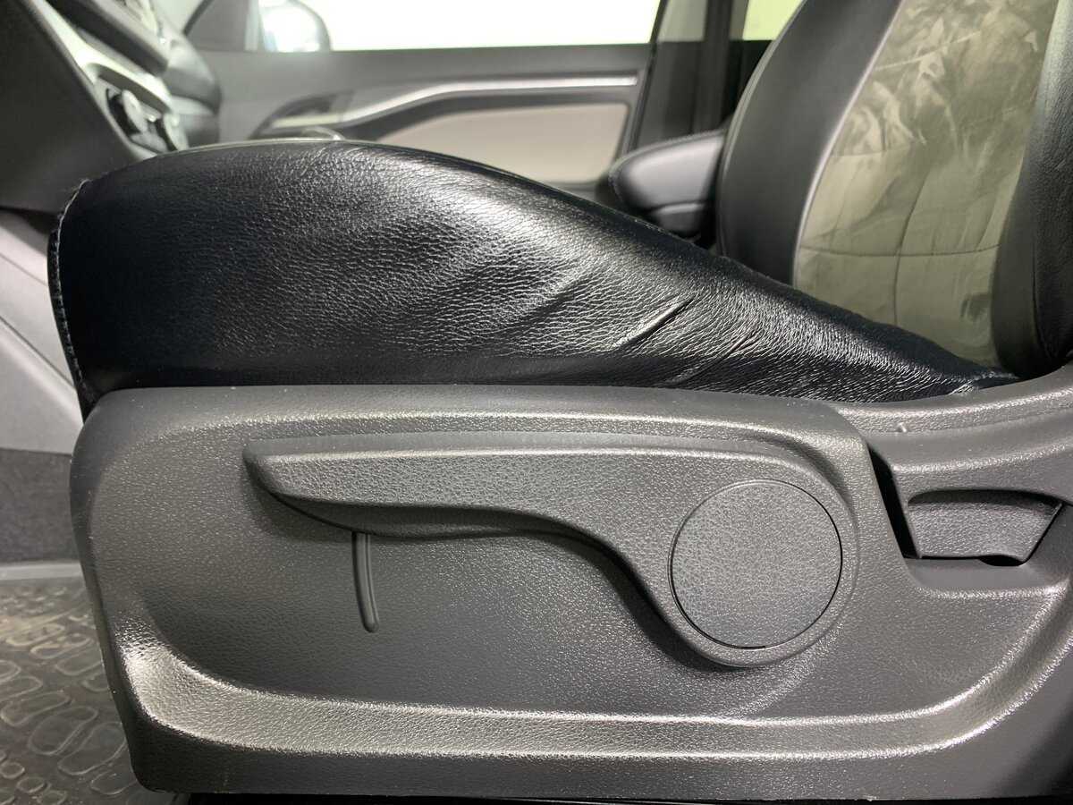 Купить Lada (ВАЗ) Vesta SW Cross, 2020, 82 392 км, фото №17