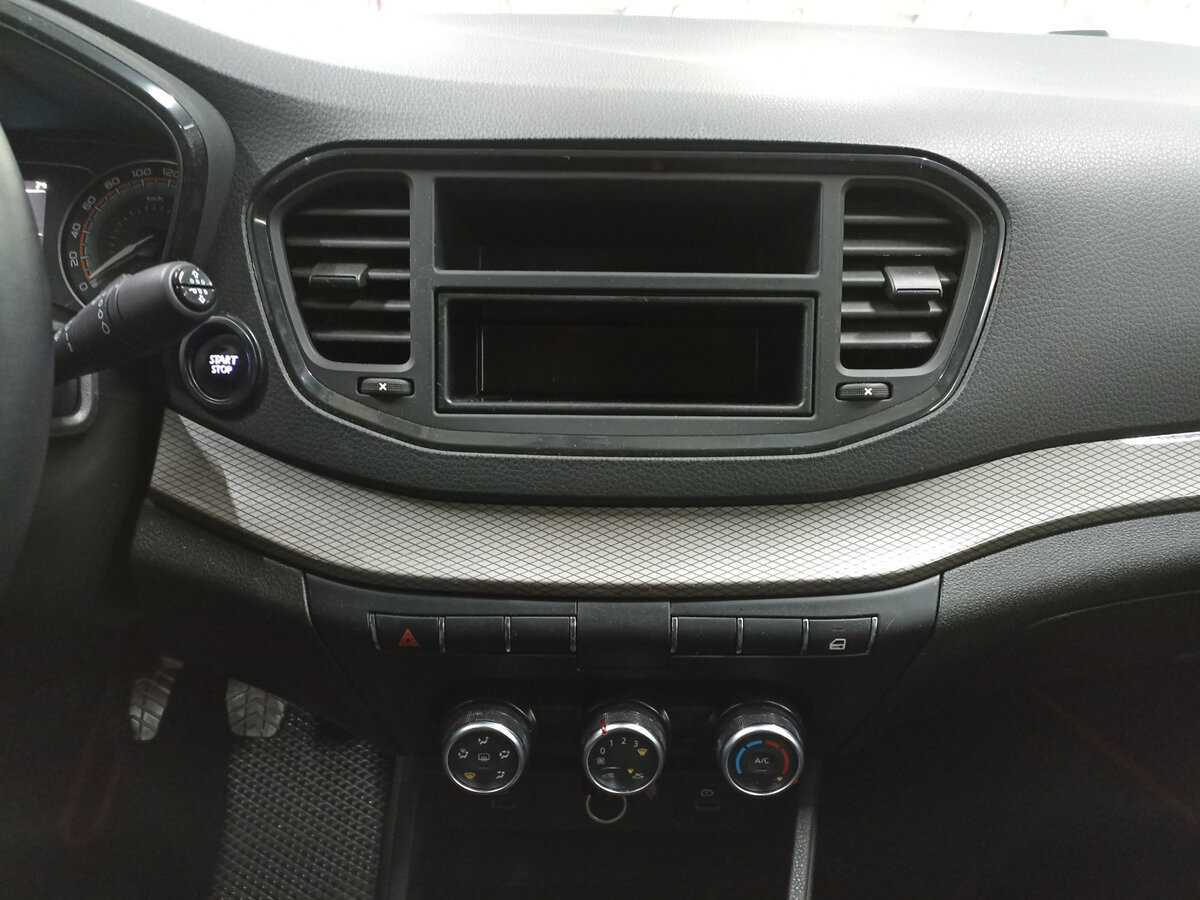 Купить Lada (ВАЗ) Vesta, 2024, 10 716 км, фото №15