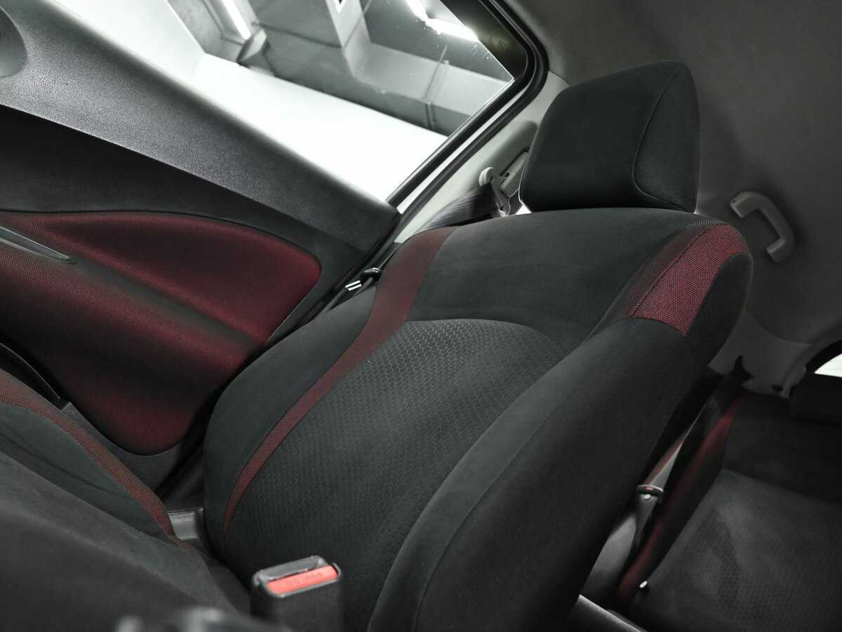 Купить Nissan Juke, 2012, 179 500 км, фото №8