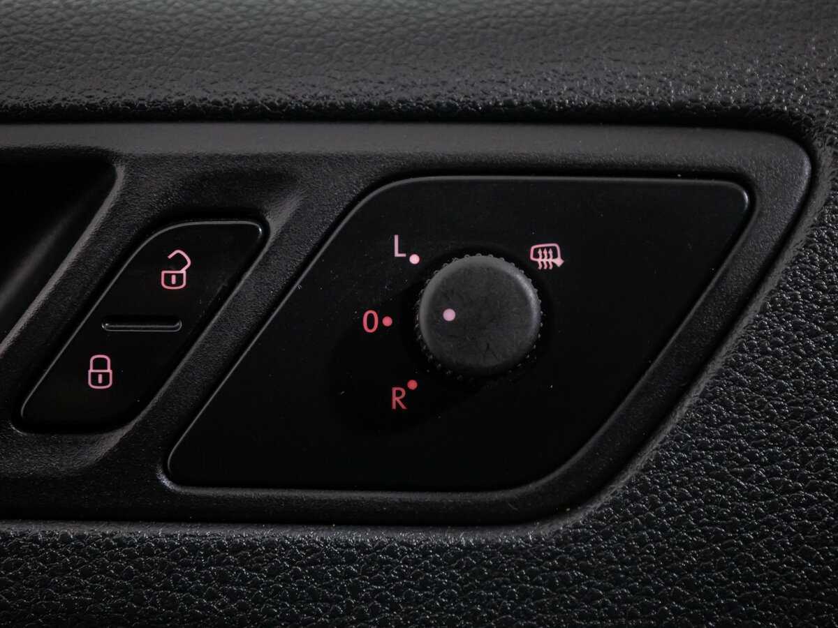 Купить Volkswagen Jetta, 2012, 189 623 км, фото №16