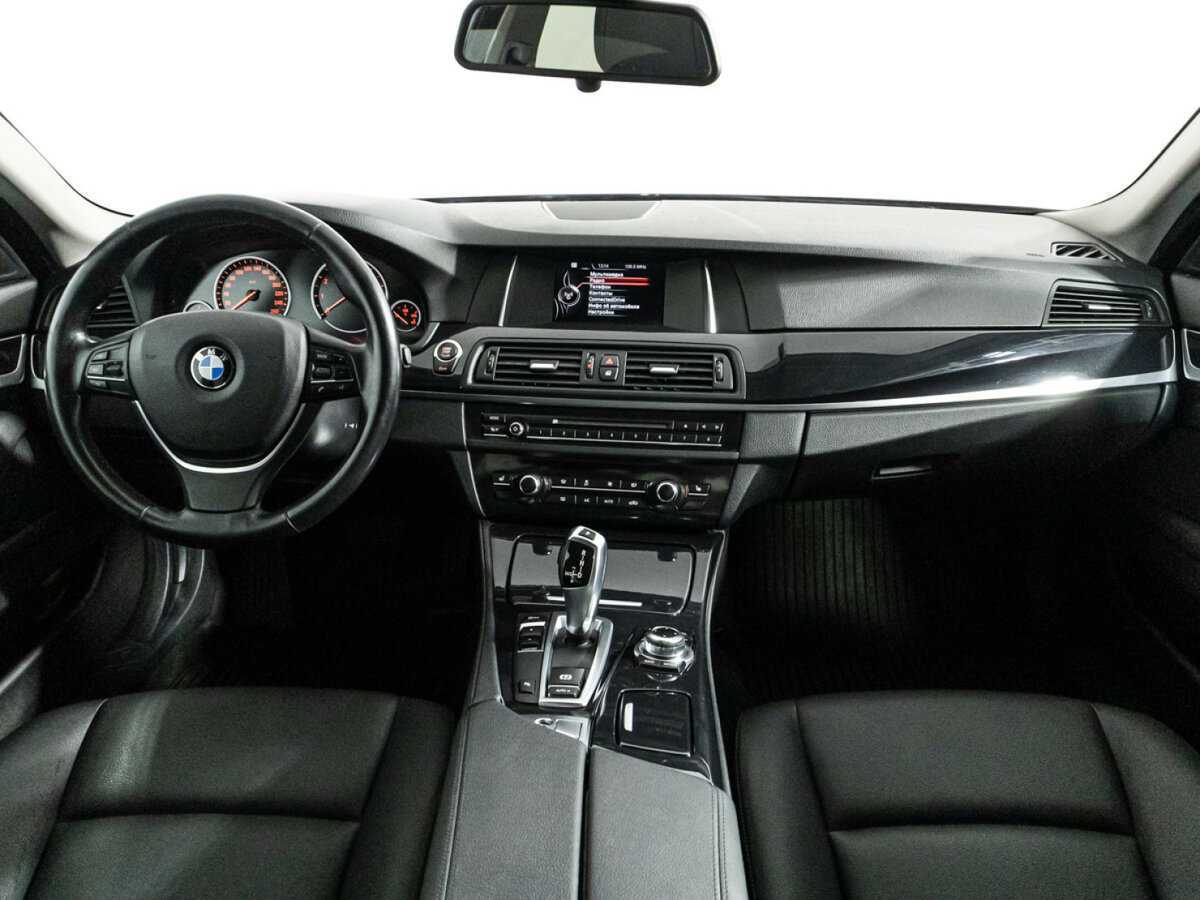 Купить BMW 5 серии 520i, 2016, 140 659 км, фото №13