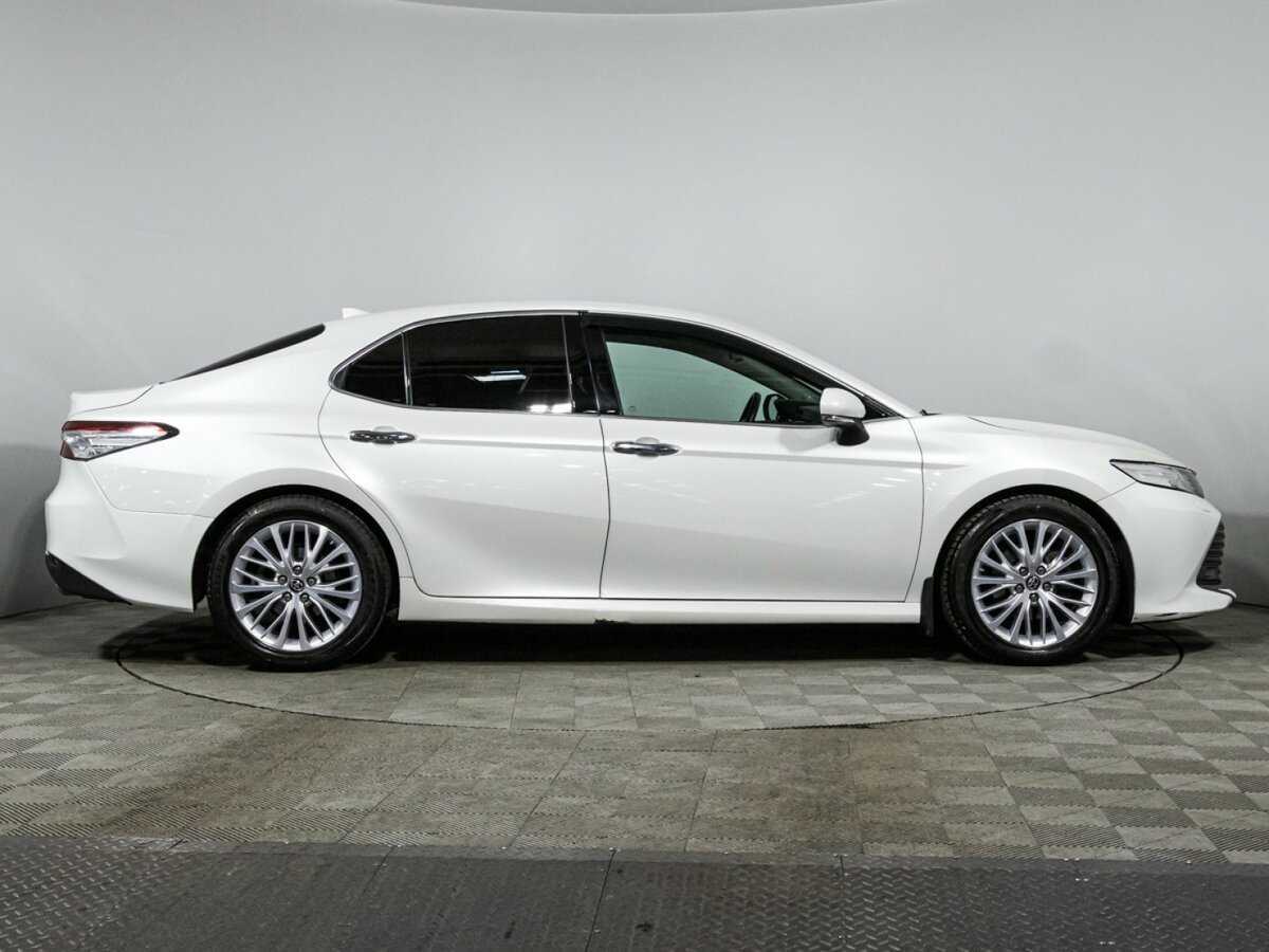 Купить Toyota Camry, 2018, 165 361 км, фото №4