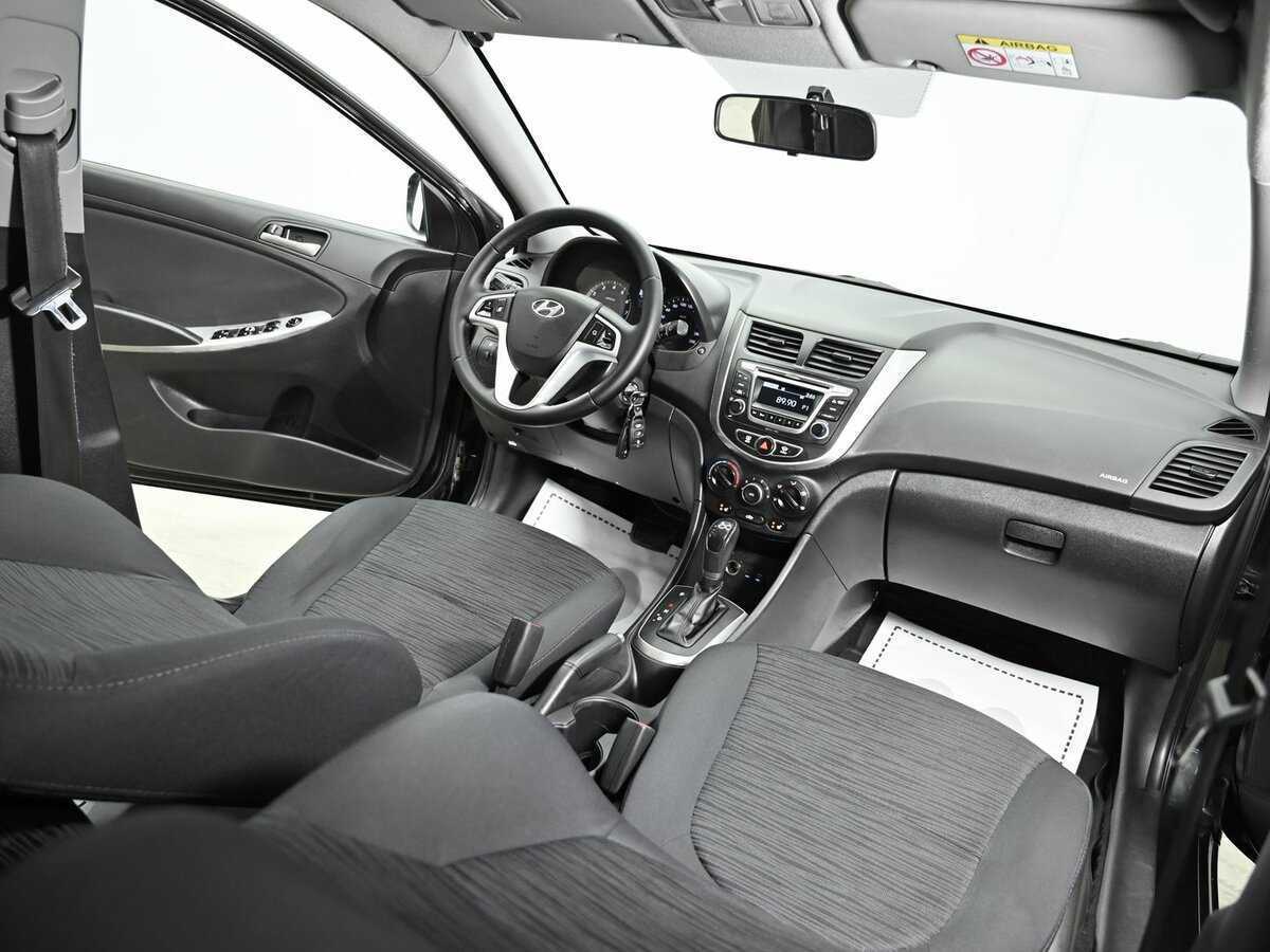 Купить Hyundai Solaris, 2015, 159 000 км, фото №8