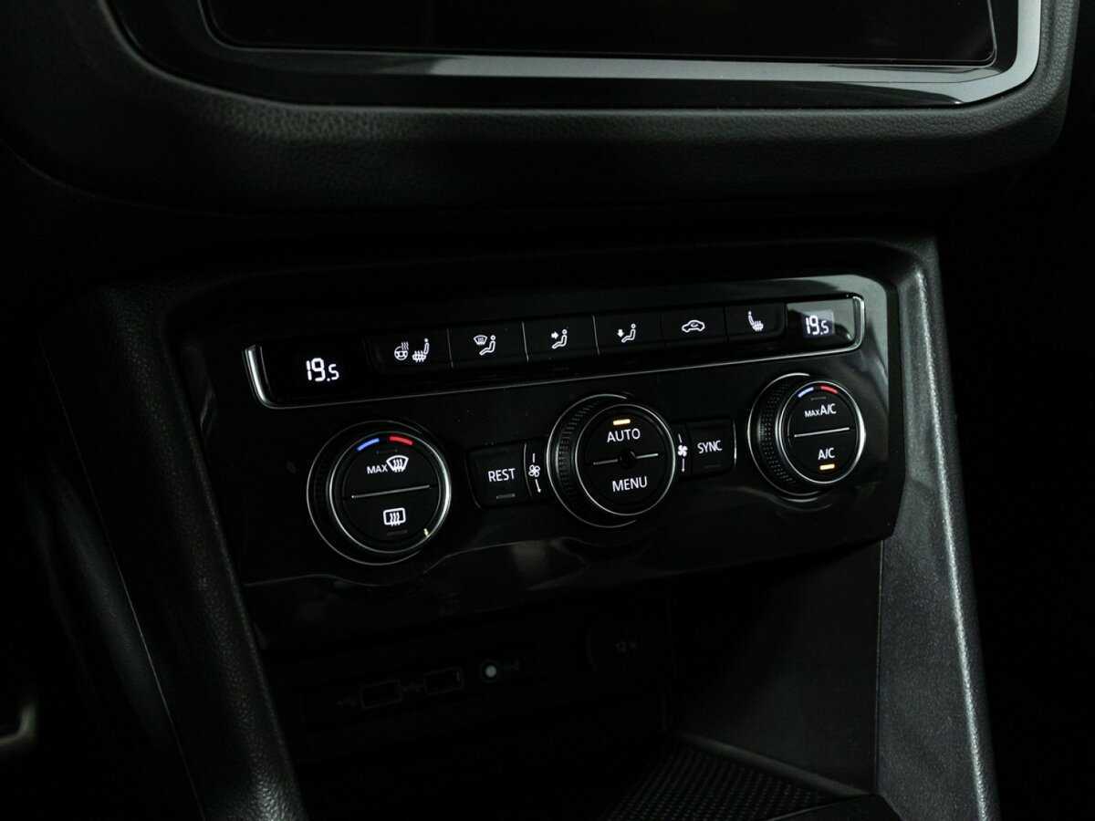Купить Volkswagen Tiguan, 2020, 114 787 км, фото №18