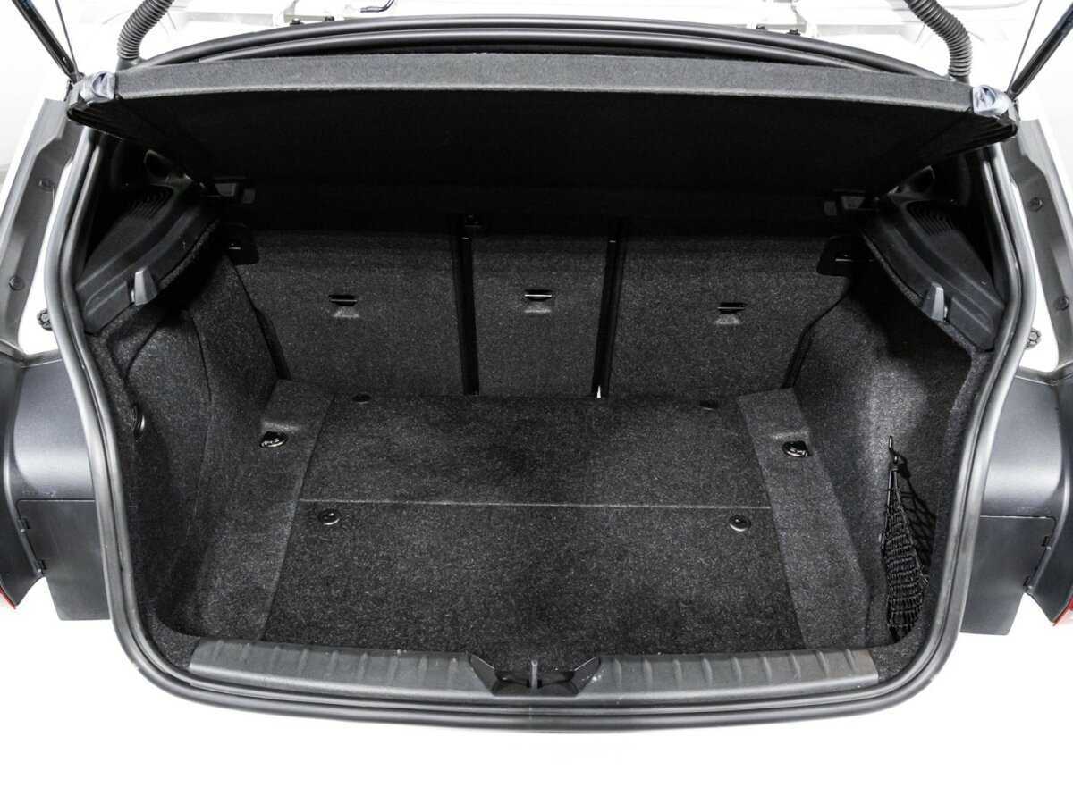 Купить BMW 1 серии 118i, 2019, 43 799 км, фото №15