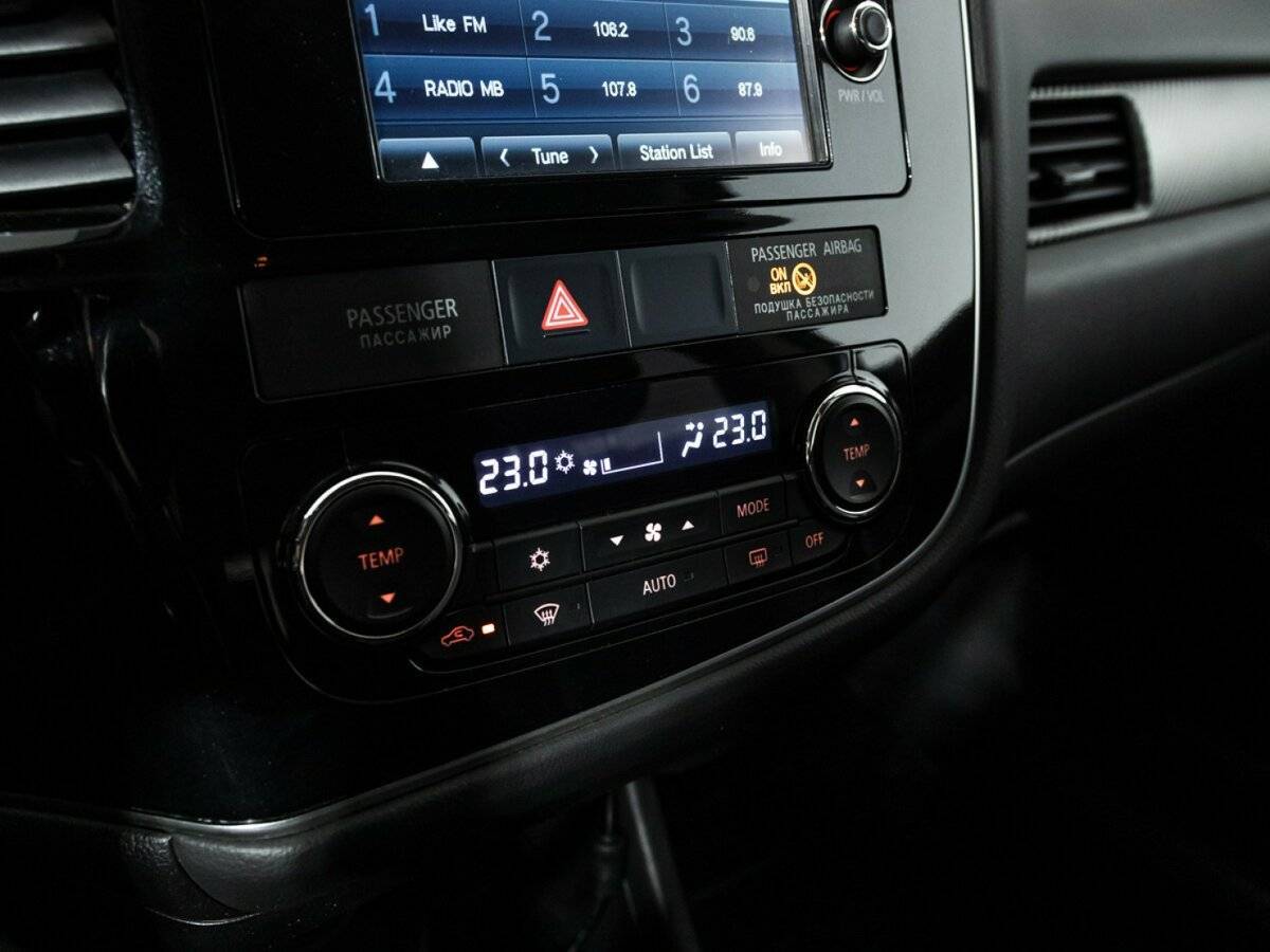 Купить Mitsubishi Outlander, 2012, 139 888 км, фото №17