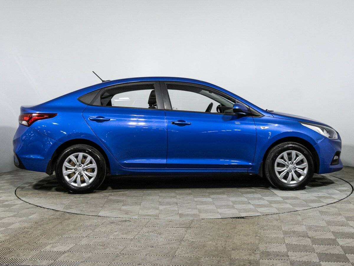 Купить Hyundai Solaris, 2019, 132 097 км, фото №4