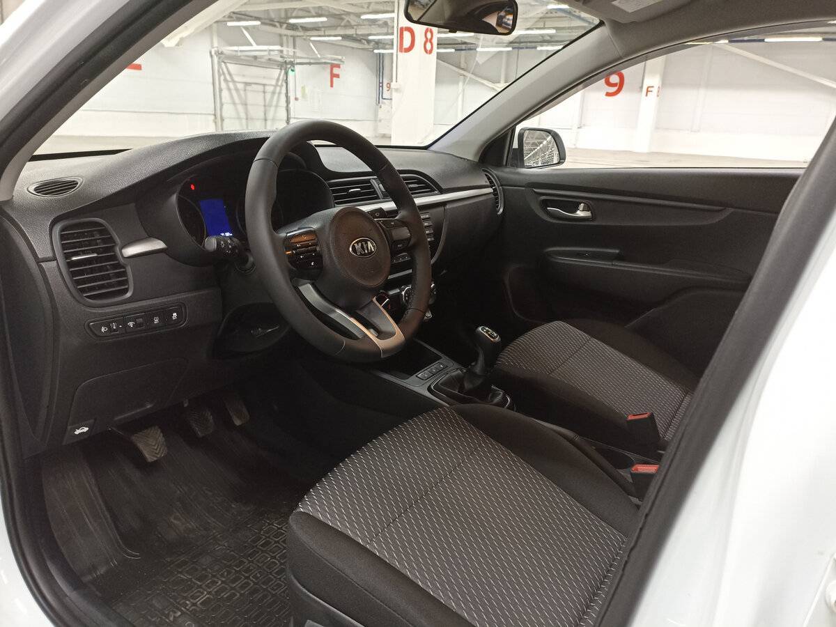 Купить Kia Rio, 2019, 70 139 км, фото №16