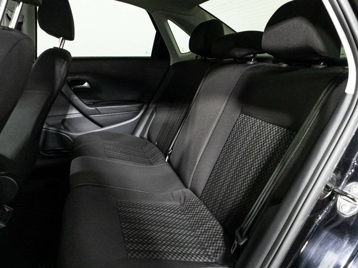 Купить Volkswagen Polo, 2017, 119 057 км, фото №10