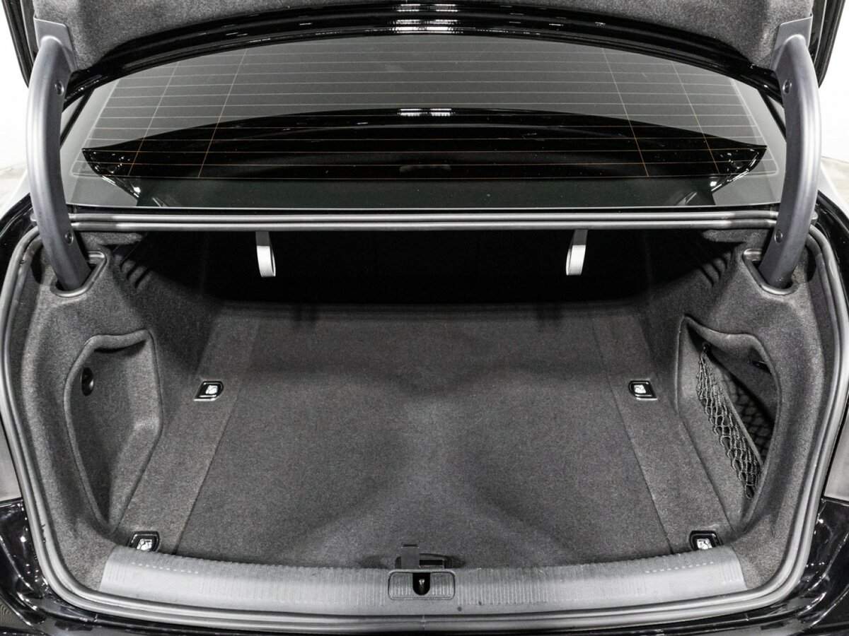 Купить Audi A4, 2019, 140 144 км, фото №15