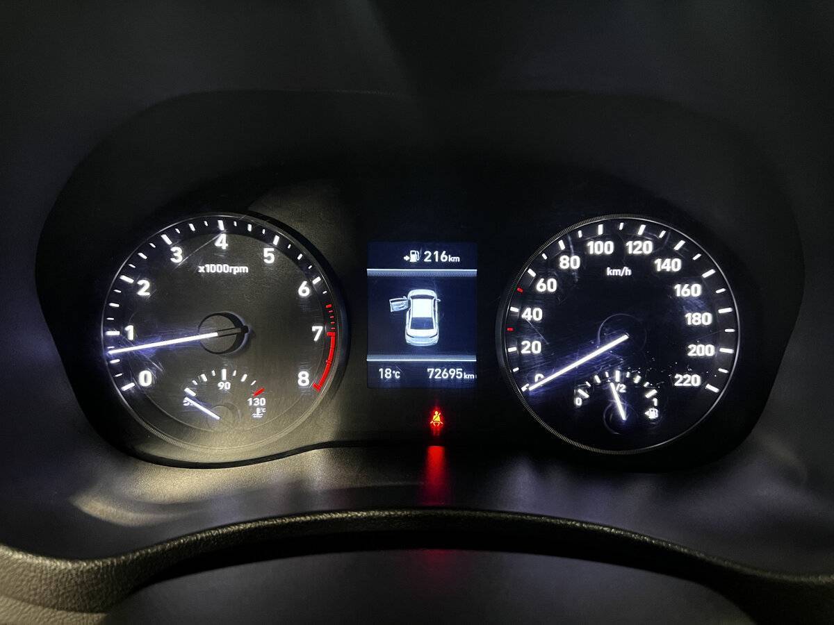 Купить Hyundai Solaris, 2019, 72 695 км, фото №13