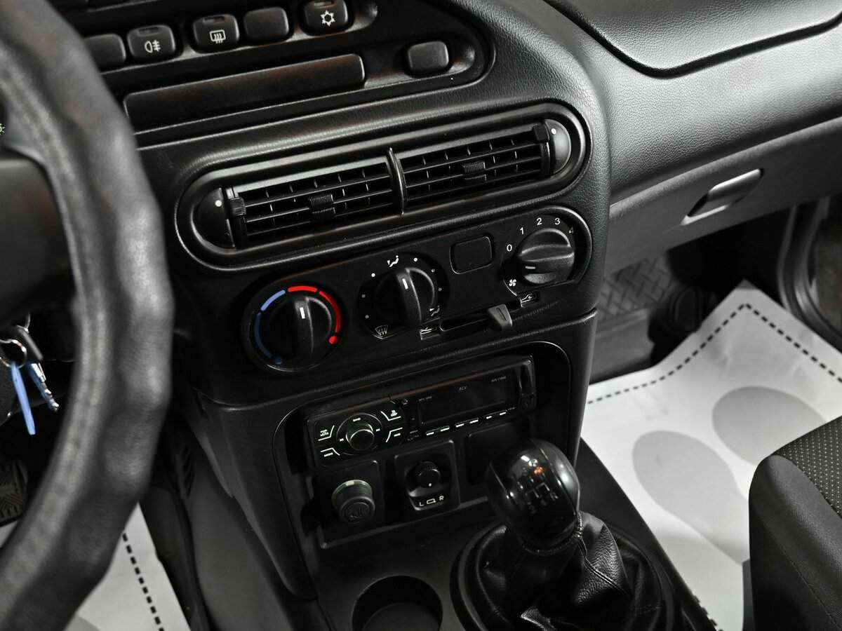 Купить Chevrolet Niva, 2014, 28 000 км, фото №9