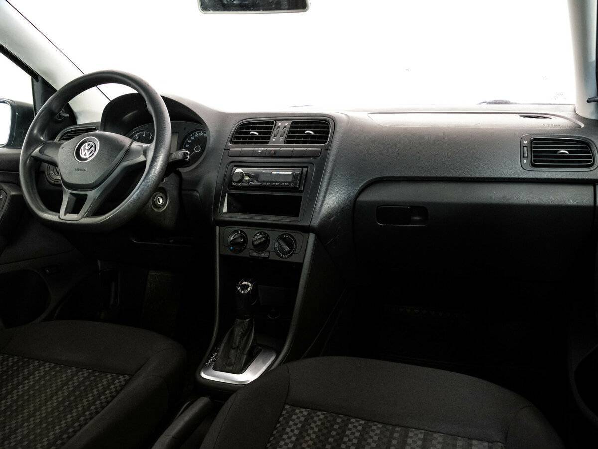 Купить Volkswagen Polo, 2016, 486 065 км, фото №9