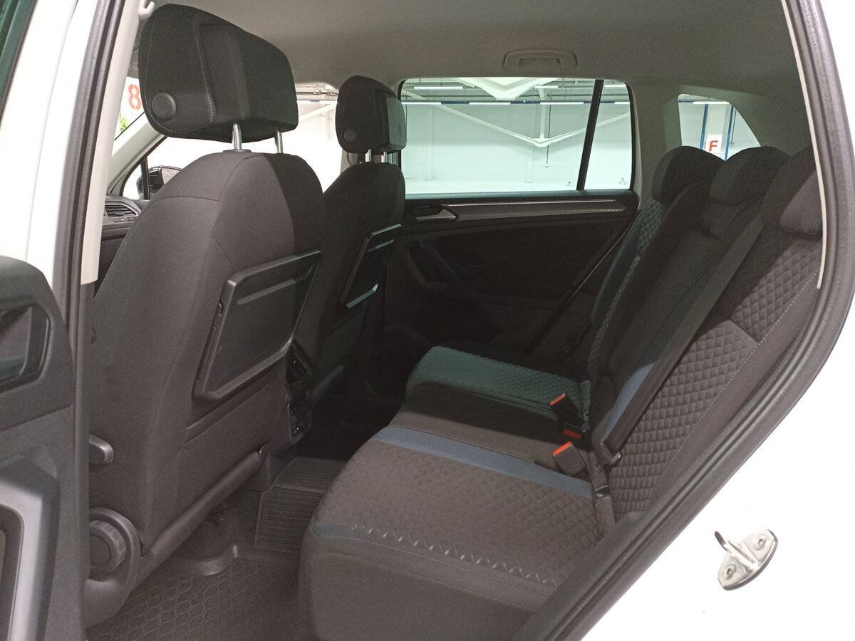 Купить Volkswagen Tiguan, 2019, 123 546 км, фото №12