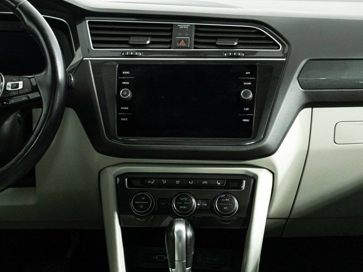 Купить Volkswagen Tiguan, 2018, 136 888 км, фото №14