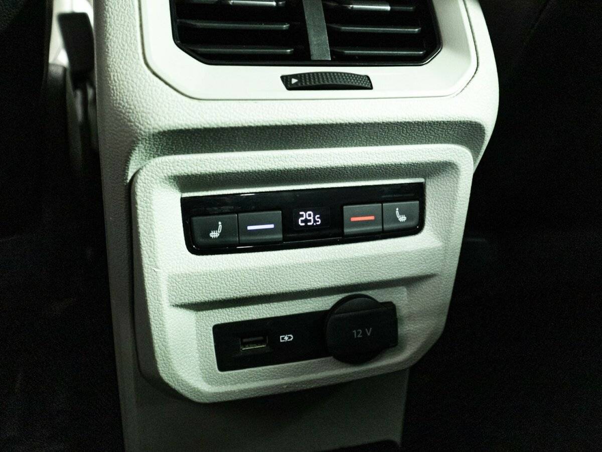 Купить Volkswagen Tiguan, 2018, 136 888 км, фото №23