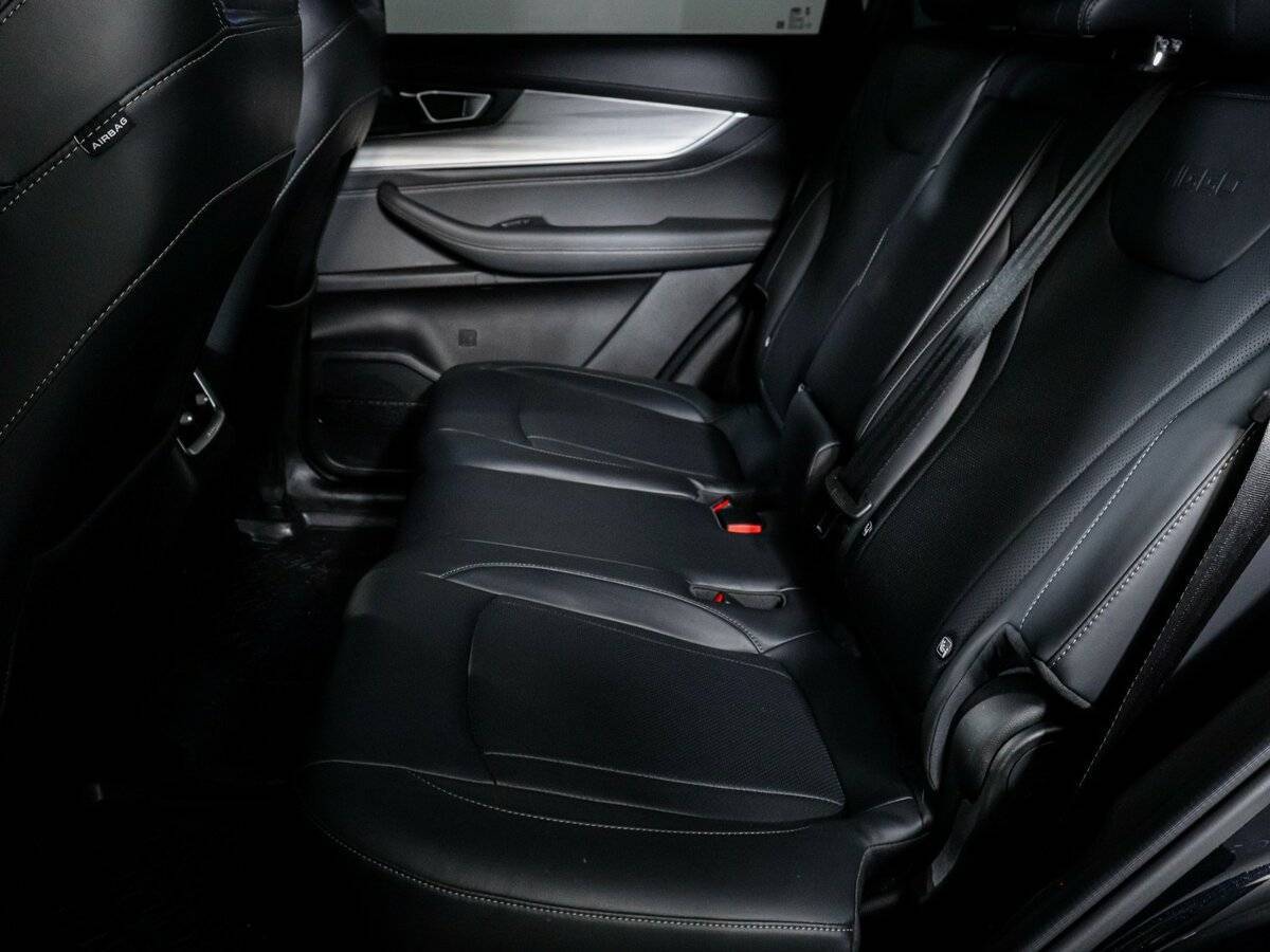 Купить Chery Tiggo 8 Pro Max, 2023, 11 045 км, фото №10