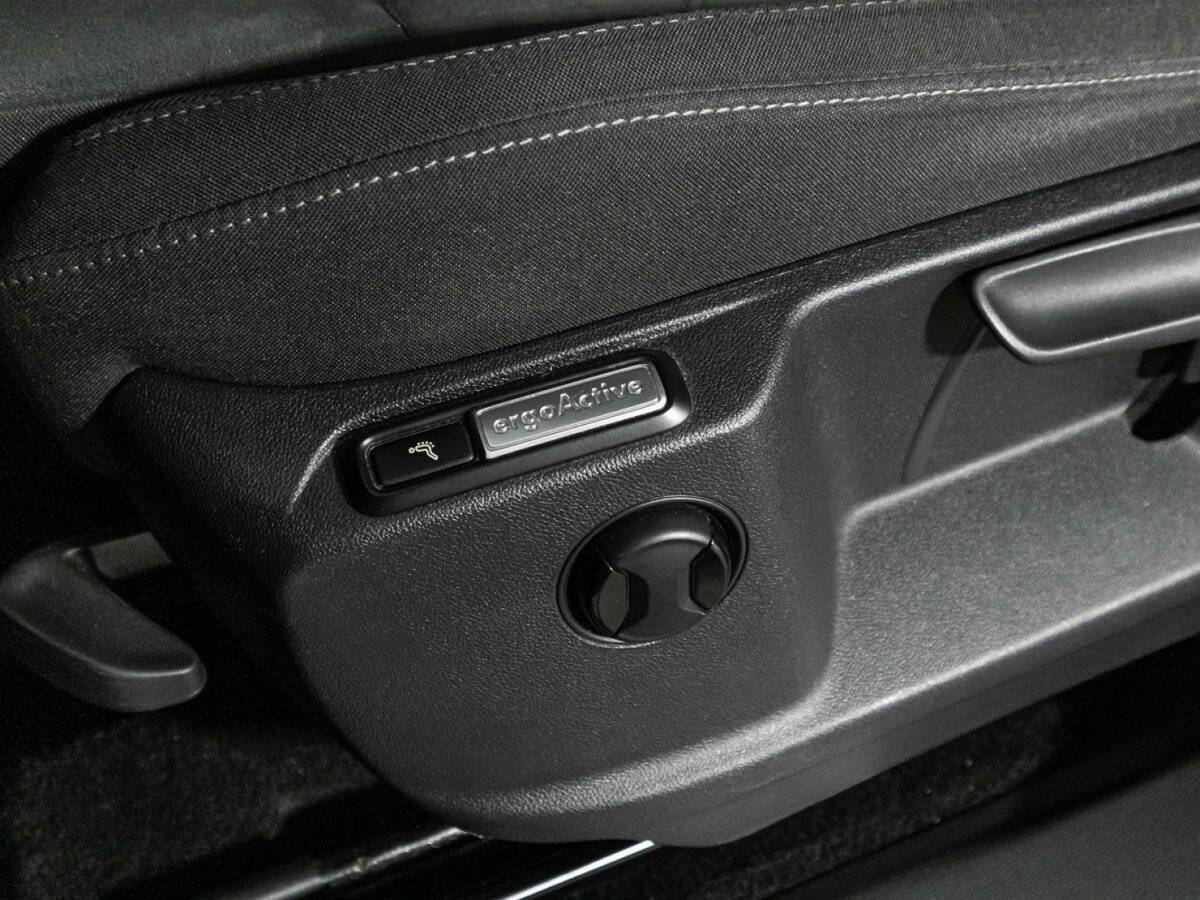 Купить Volkswagen Tiguan, 2018, 121 558 км, фото №18