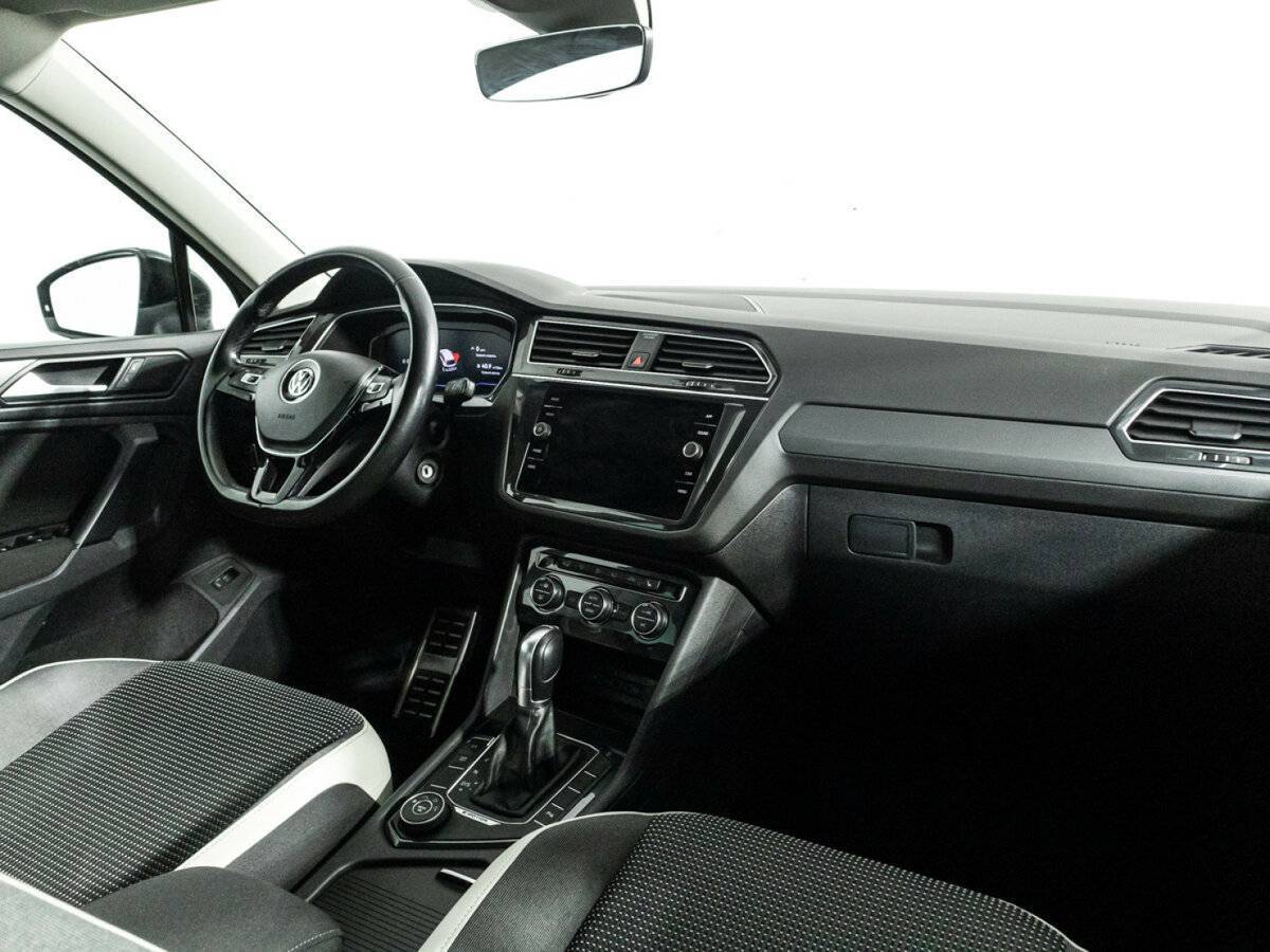 Купить Volkswagen Tiguan, 2019, 110 138 км, фото №9