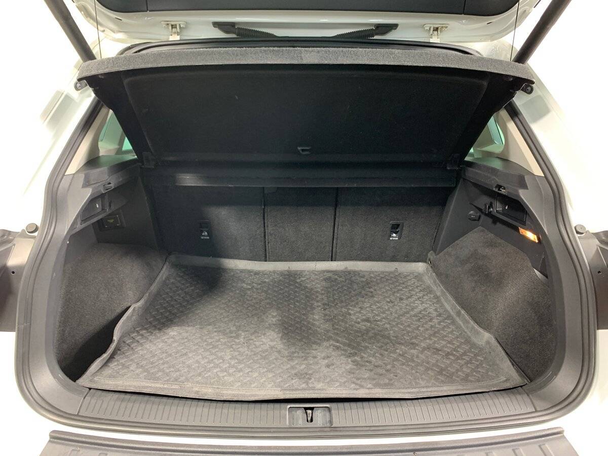 Купить Volkswagen Tiguan, 2019, 120 057 км, фото №20