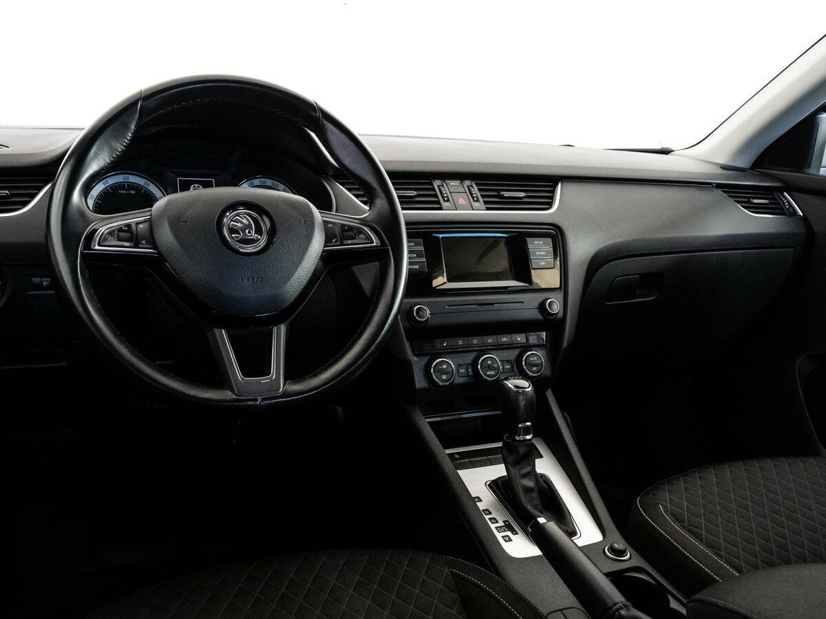 Купить Skoda Octavia, 2016, 315 097 км, фото №9