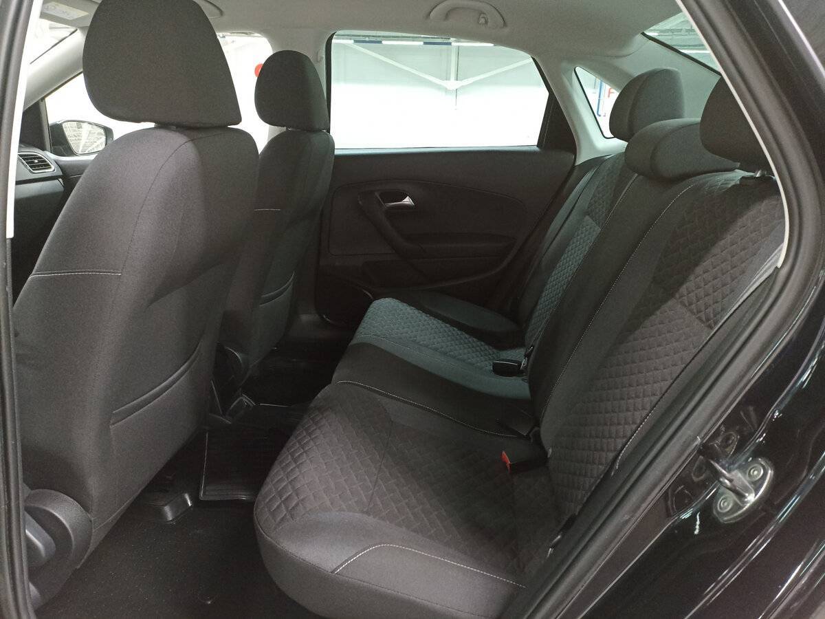 Купить Volkswagen Polo, 2018, 64 323 км, фото №12