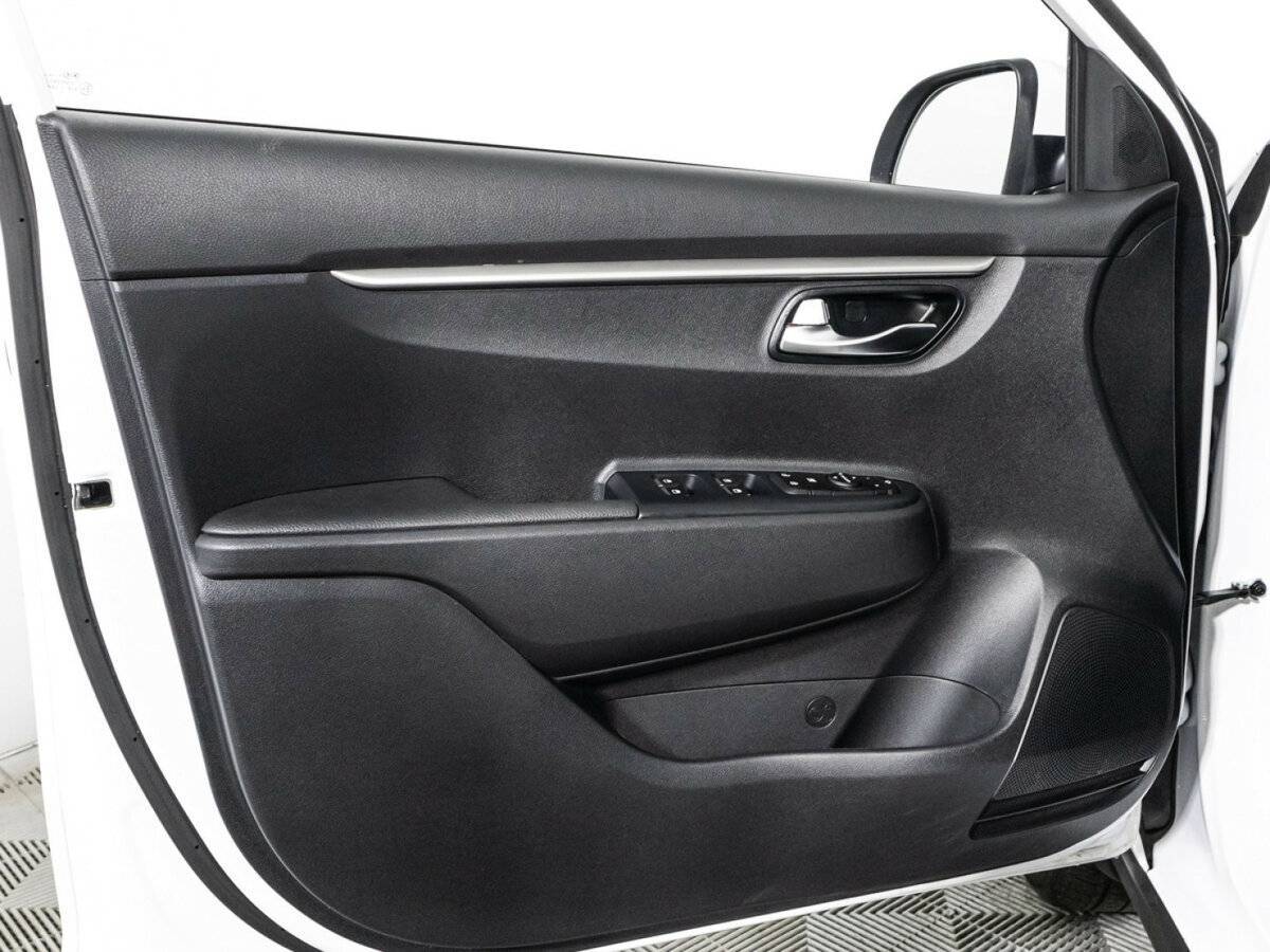 Купить Kia Rio X, 2021, 42 113 км, фото №28