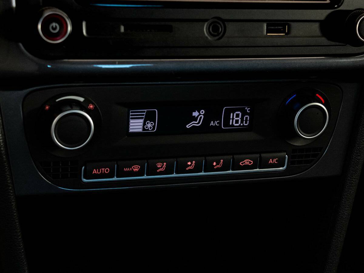 Купить Volkswagen Polo, 2019, 131 133 км, фото №15