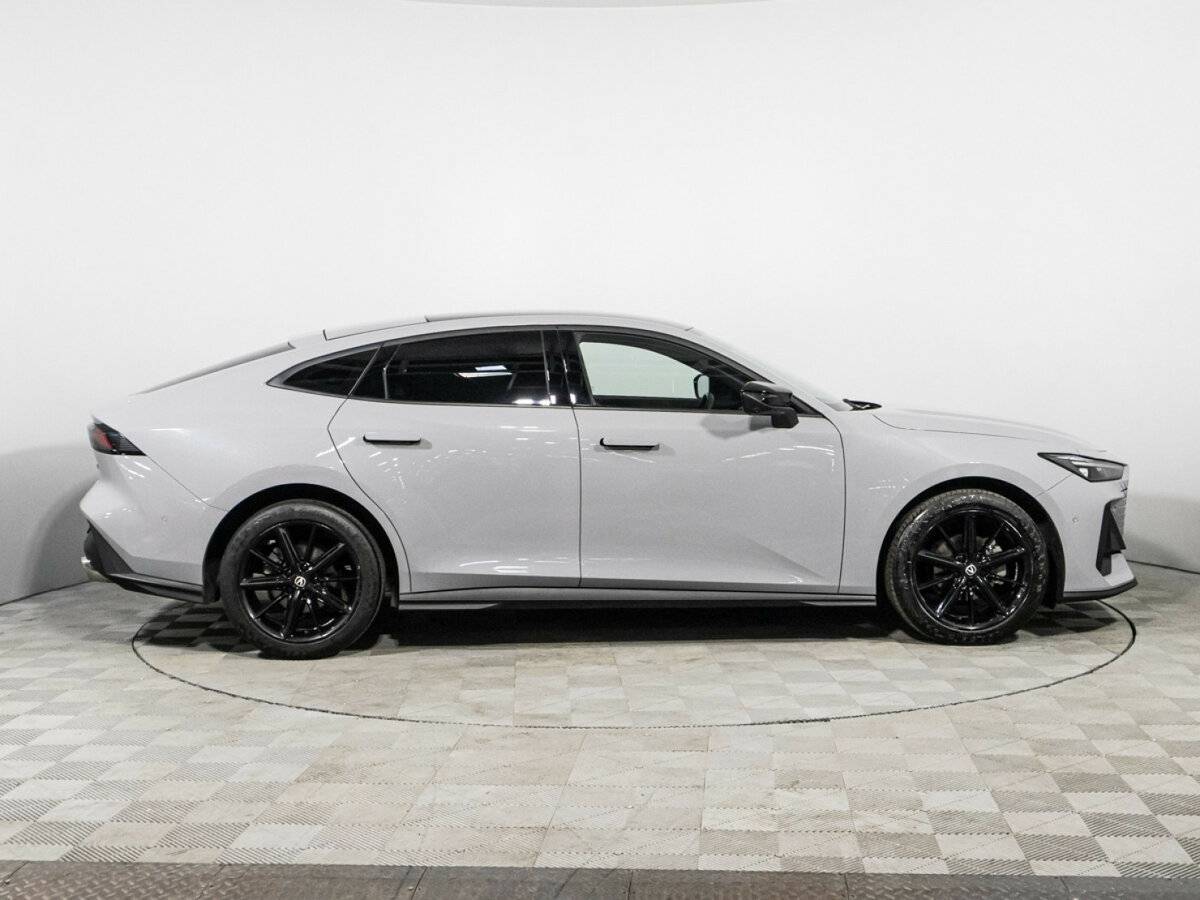 Купить Changan UNI-V, 2023, 30 000 км, фото №4