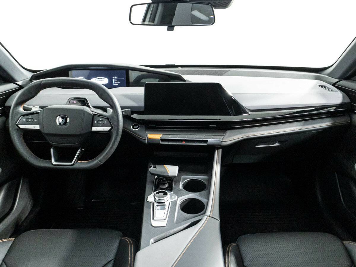 Купить Changan UNI-V, 2023, 30 000 км, фото №13