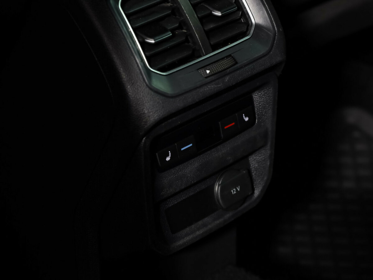 Купить Volkswagen Tiguan II, 2017, 184 995 км, фото №19