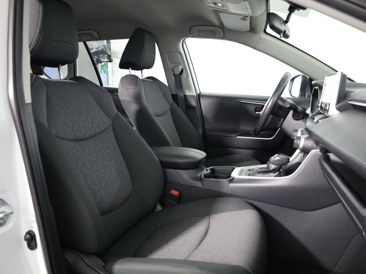 Купить Toyota RAV4 V (XA50), 2019, 109 626 км, фото №12