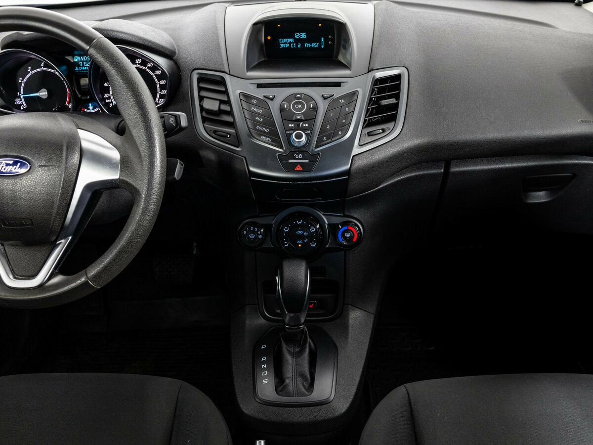 Купить Ford Fiesta Mk6 Рестайлинг, 2016, 85 502 км, фото №9