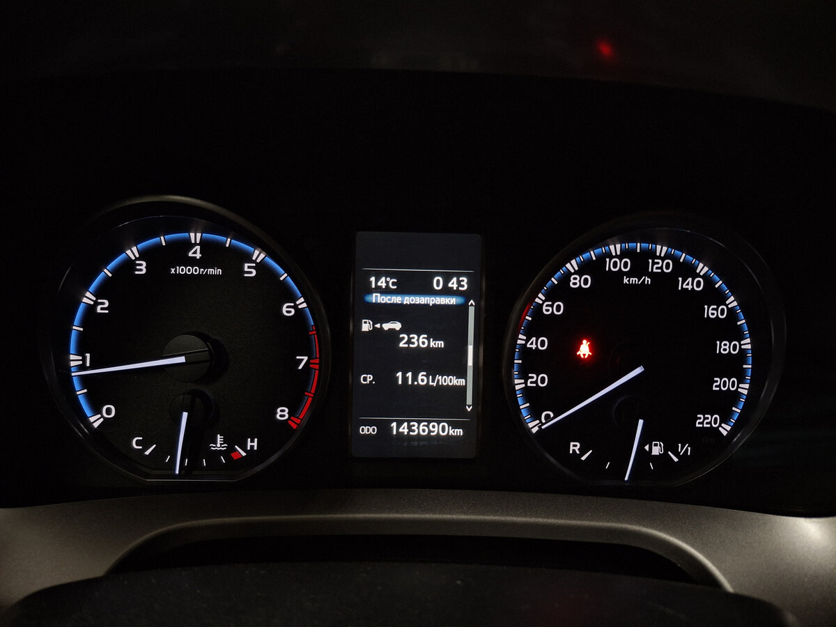 Купить Toyota RAV4 IV (XA40) Рестайлинг, 2015, 143 688 км, фото №12