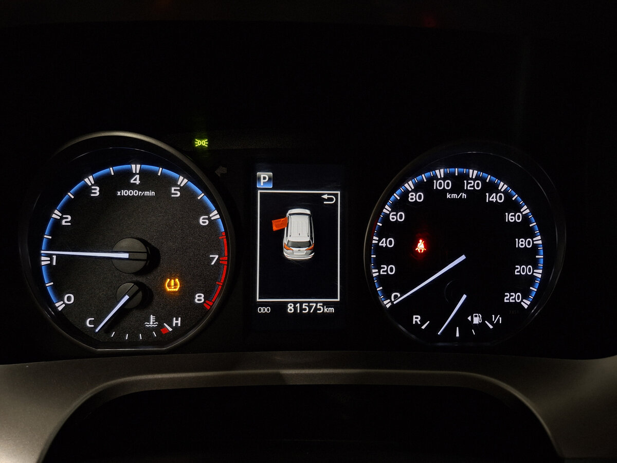 Купить Toyota RAV4 IV (XA40) Рестайлинг, 2019, 81 575 км, фото №13