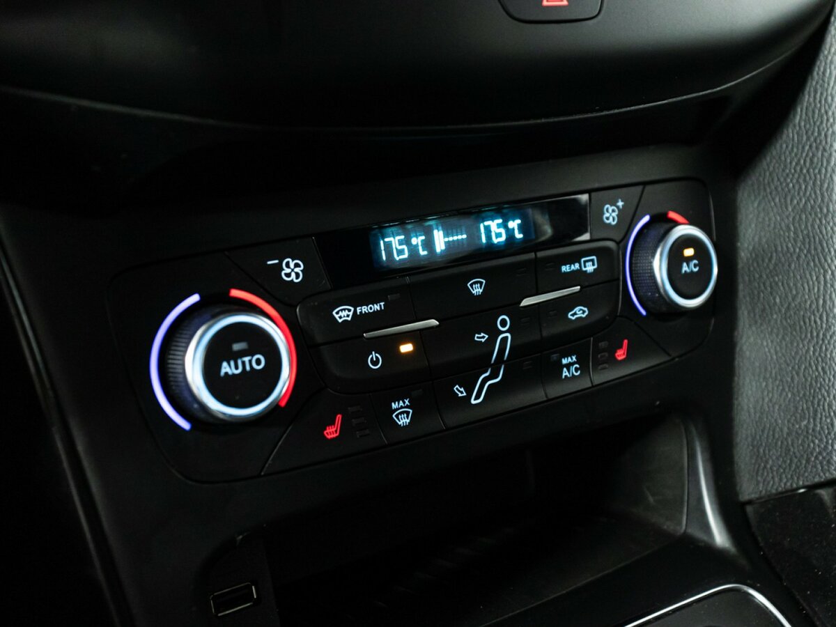 Купить Ford Focus III Рестайлинг, 2019, 163 853 км, фото №15