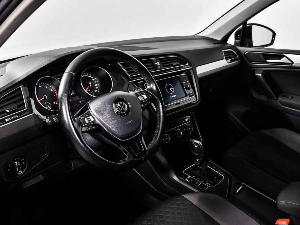Купить Volkswagen Tiguan II, 2017, 148 304 км, фото №10