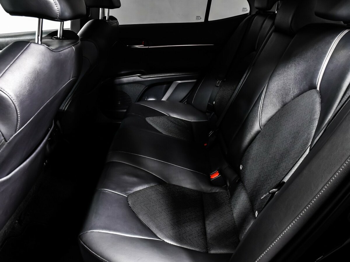 Купить Toyota Camry VIII (XV70) Рестайлинг, 2021, 70 747 км, фото №11