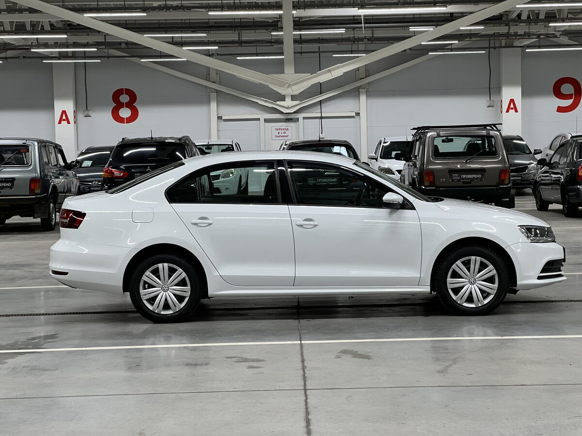 Купить Volkswagen Jetta VI Рестайлинг, 2016, 148 401 км, фото №4