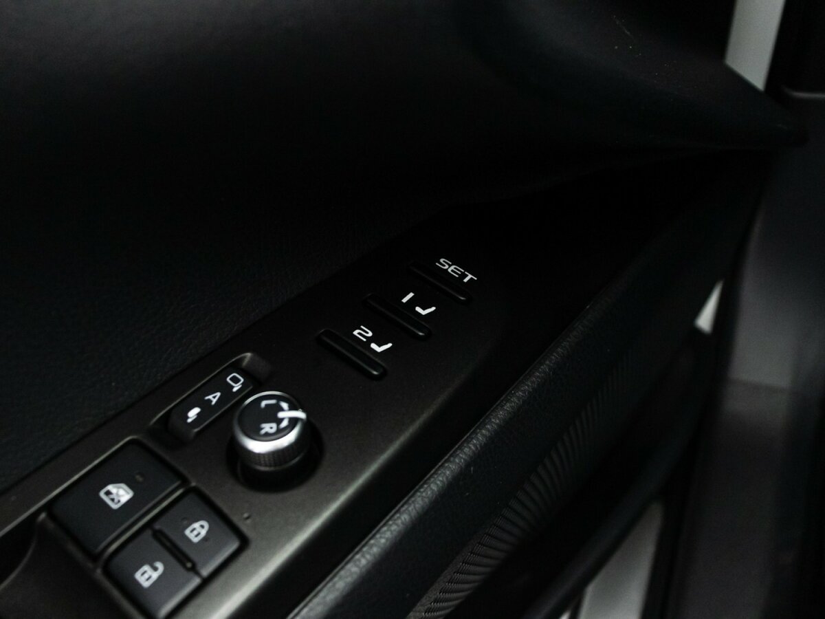 Купить Toyota Camry VIII (XV70) Рестайлинг, 2021, 251 000 км, фото №17