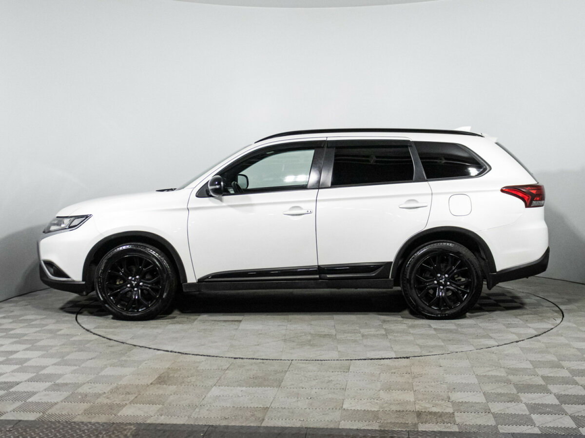 Купить Mitsubishi Outlander III Рестайлинг 3, 2021, 84 196 км, фото №8