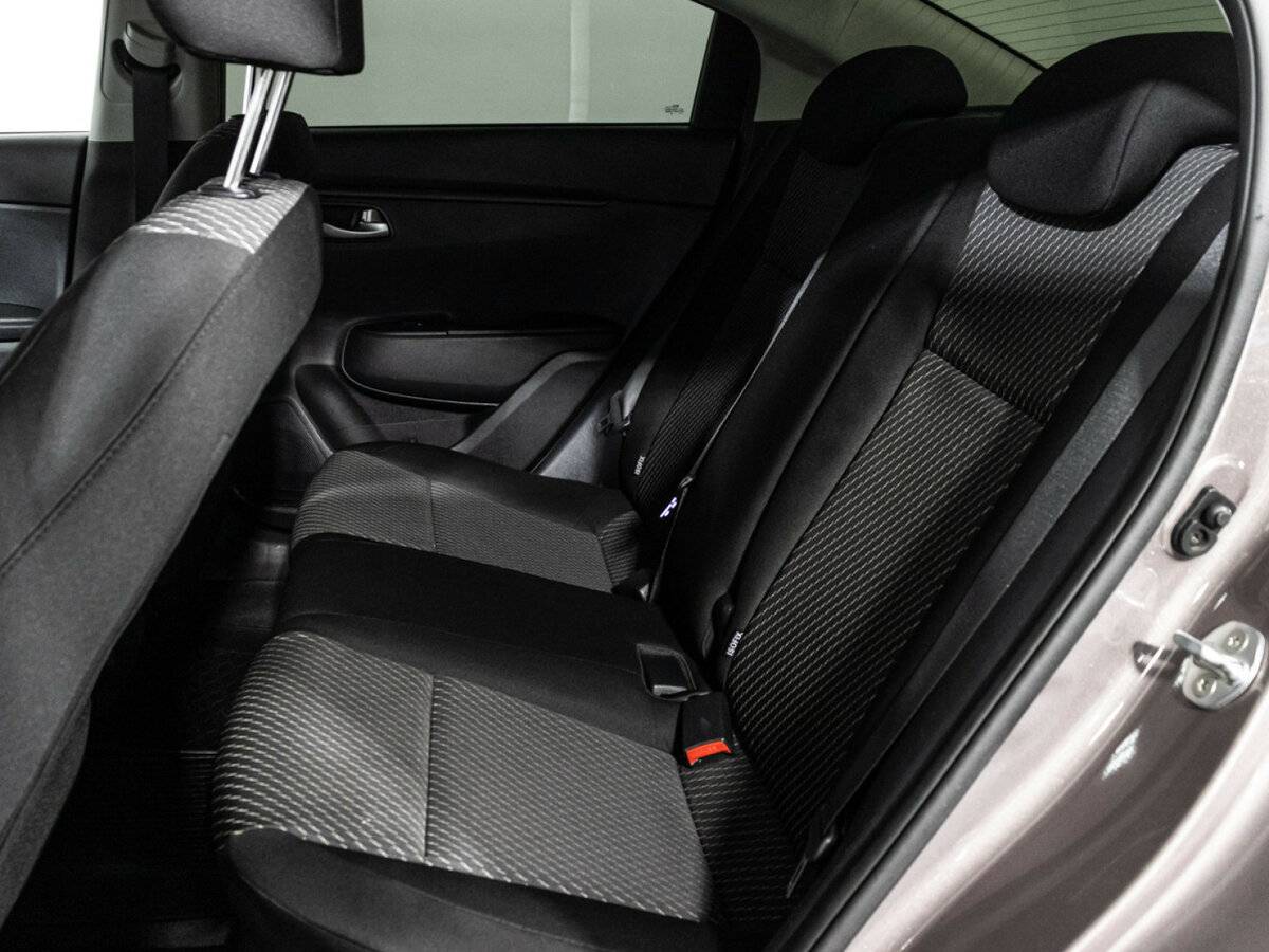 Купить Kia Rio IV, 2018, 90 300 км, фото №10