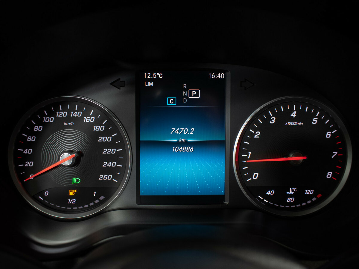 Купить Mercedes-Benz C-Класс 200 IV (W205) Рестайлинг, 2019, 104 852 км, фото №11