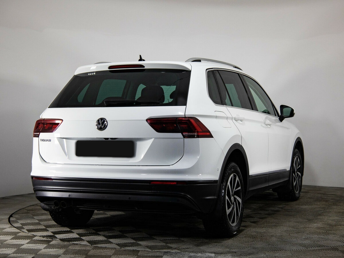Купить Volkswagen Tiguan II, 2018, 45 750 км, фото №5