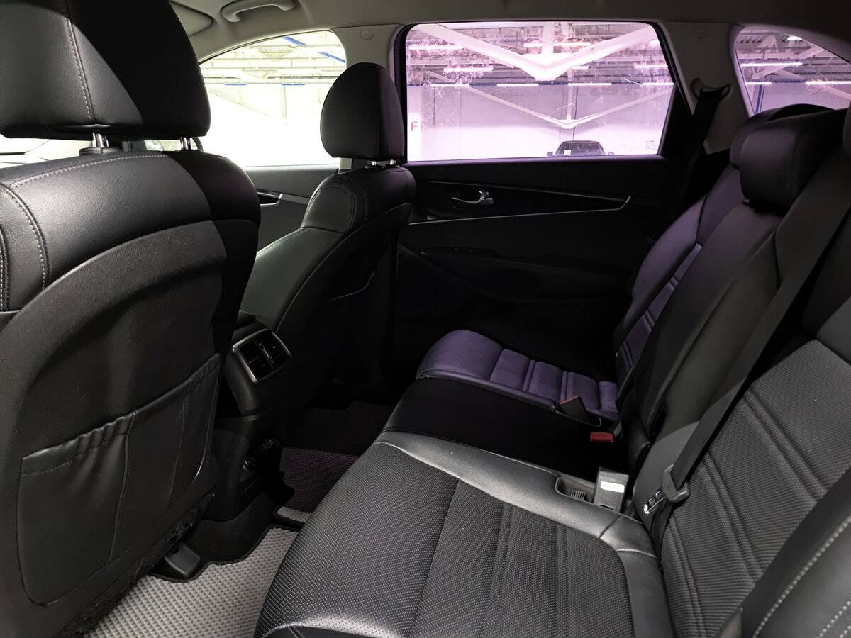 Купить Kia Sorento 6-speed III Prime Рестайлинг, 2019, 141 109 км, фото №12