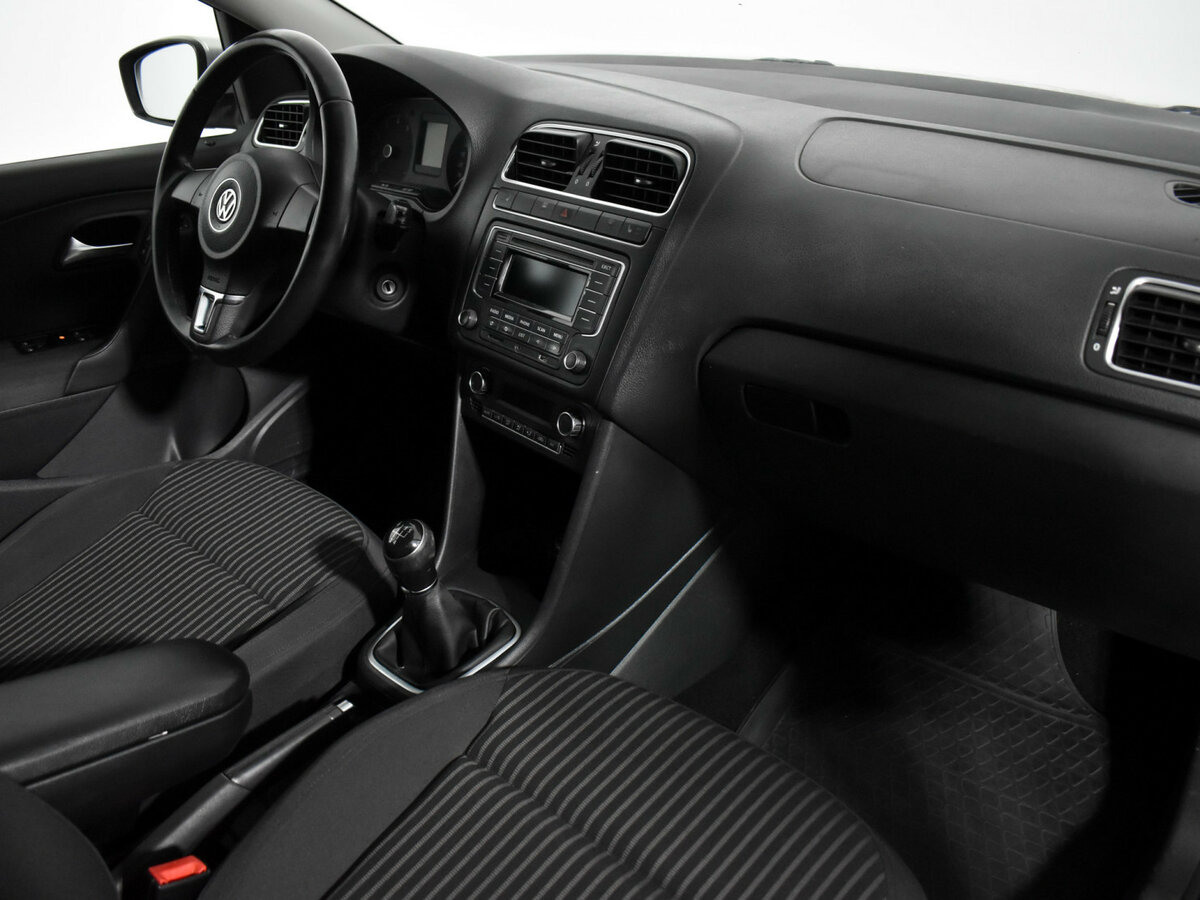 Купить Volkswagen Polo V Рестайлинг, 2015, 240 000 км, фото №12