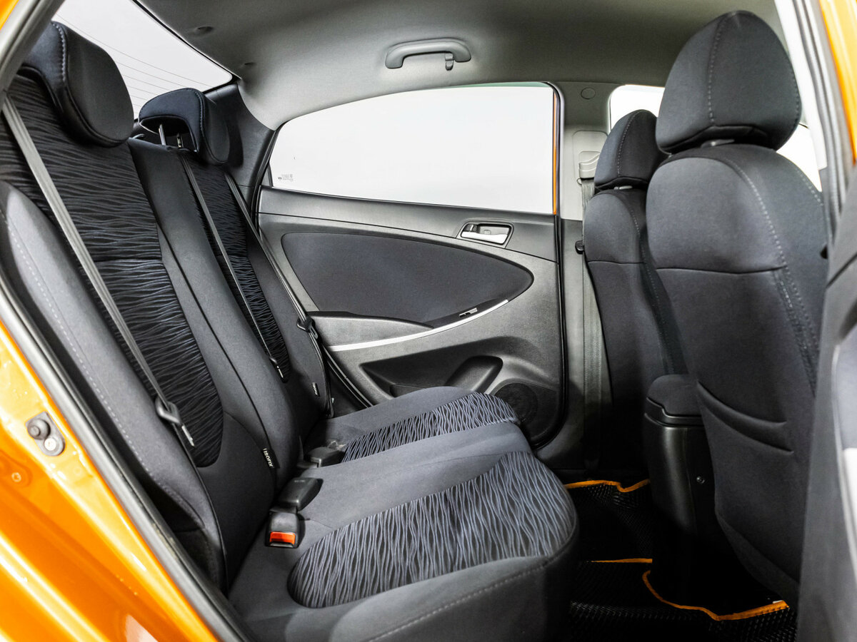 Купить Hyundai Solaris I Рестайлинг, 2014, 63 742 км, фото №13