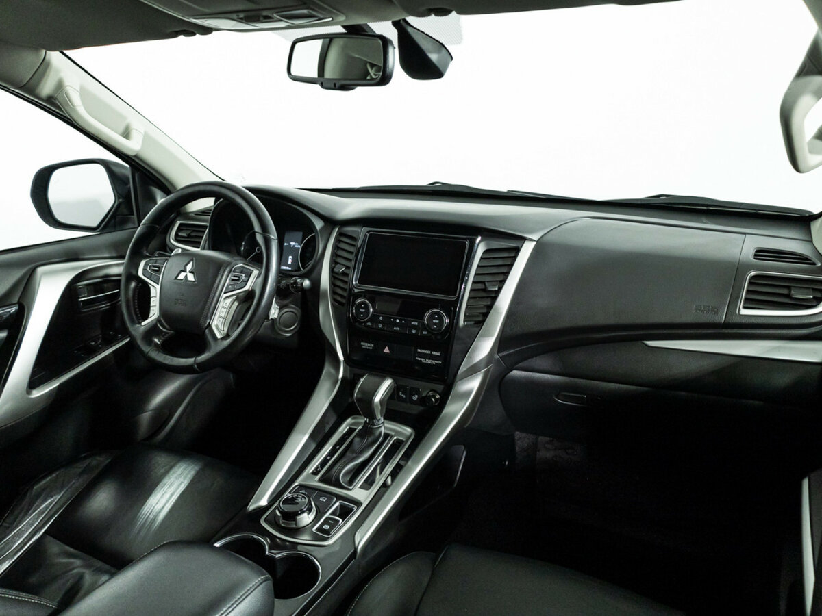Купить Mitsubishi Pajero Sport III, 2017, 233 804 км, фото №7